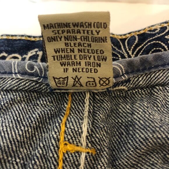 Refuge Y2K Micro mini-Jean distressed Skirt Blue Denim size 3 - Picture 9 of 13